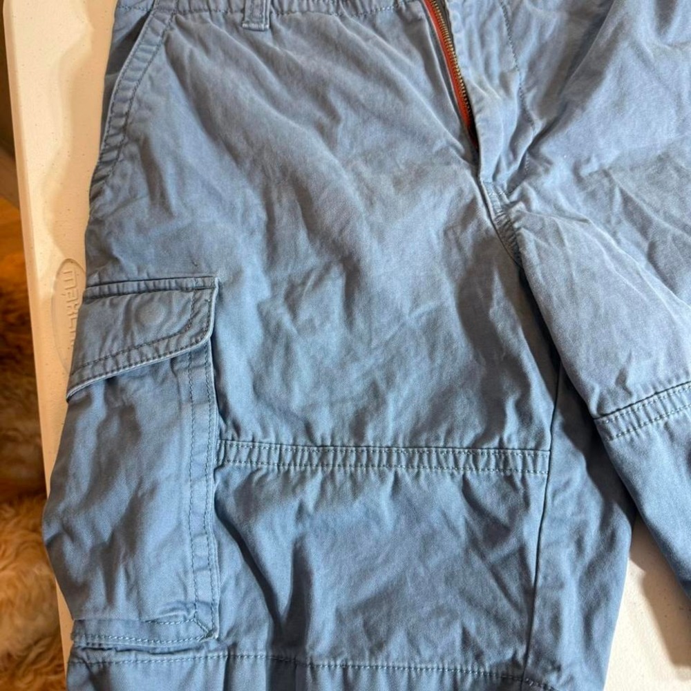 Tommy Hilfiger  Cargo Shorts - Picture 3 of 6